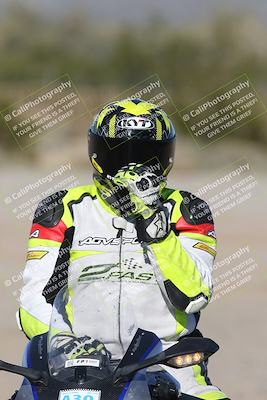 media/Jan-15-2026-Racers Edge (Thu) [[dfebeb70ab]]/2-A Group/Session 5 Turn 2/